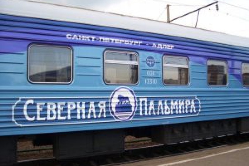 Новые комфортабельные вагоны начали курсировать в составе пригородных поездов в Свердловской области и ХМАО-Югре