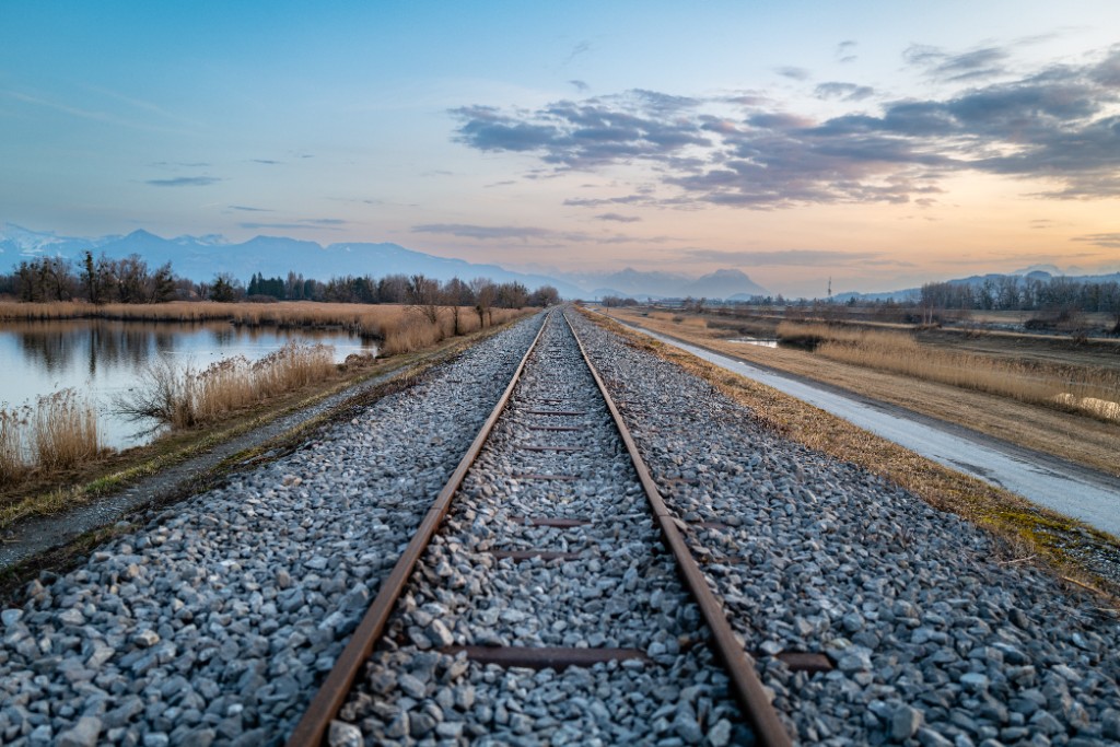 andreas-weilguny-ntn43s6r3kM-unsplash (1).jpg