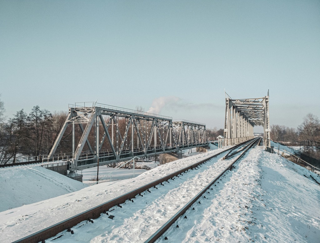 kyryl-levenets-a4OgISH3s_Q-unsplash_Easy-Resize.com.jpg