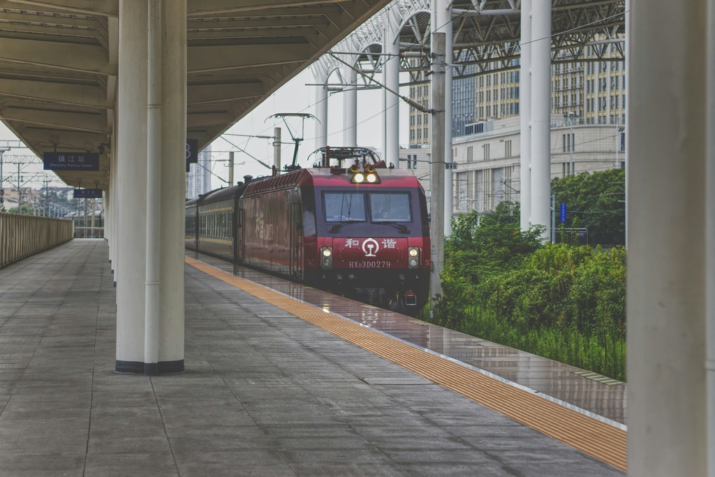 toyamakanna-89u7x42m7RE-unsplash_Easy-Resize.com.jpg