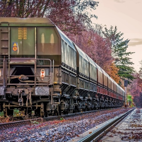 В 2024 году более 300 машинистов и помощников машиниста на Северной железной дороге обучились своей профессии