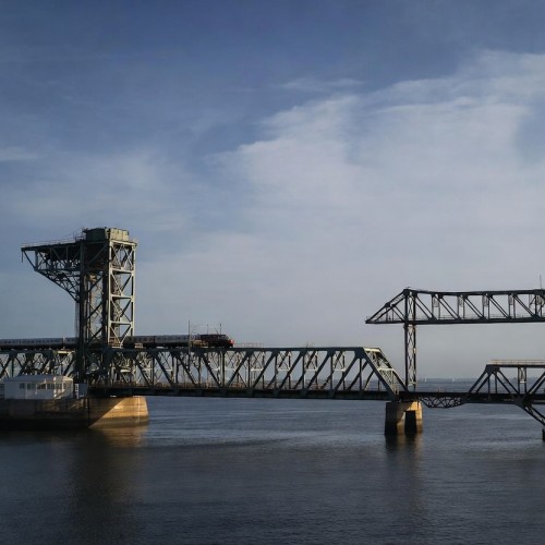 Железнодорожные переправы через проливы: инженерные мегапроекты